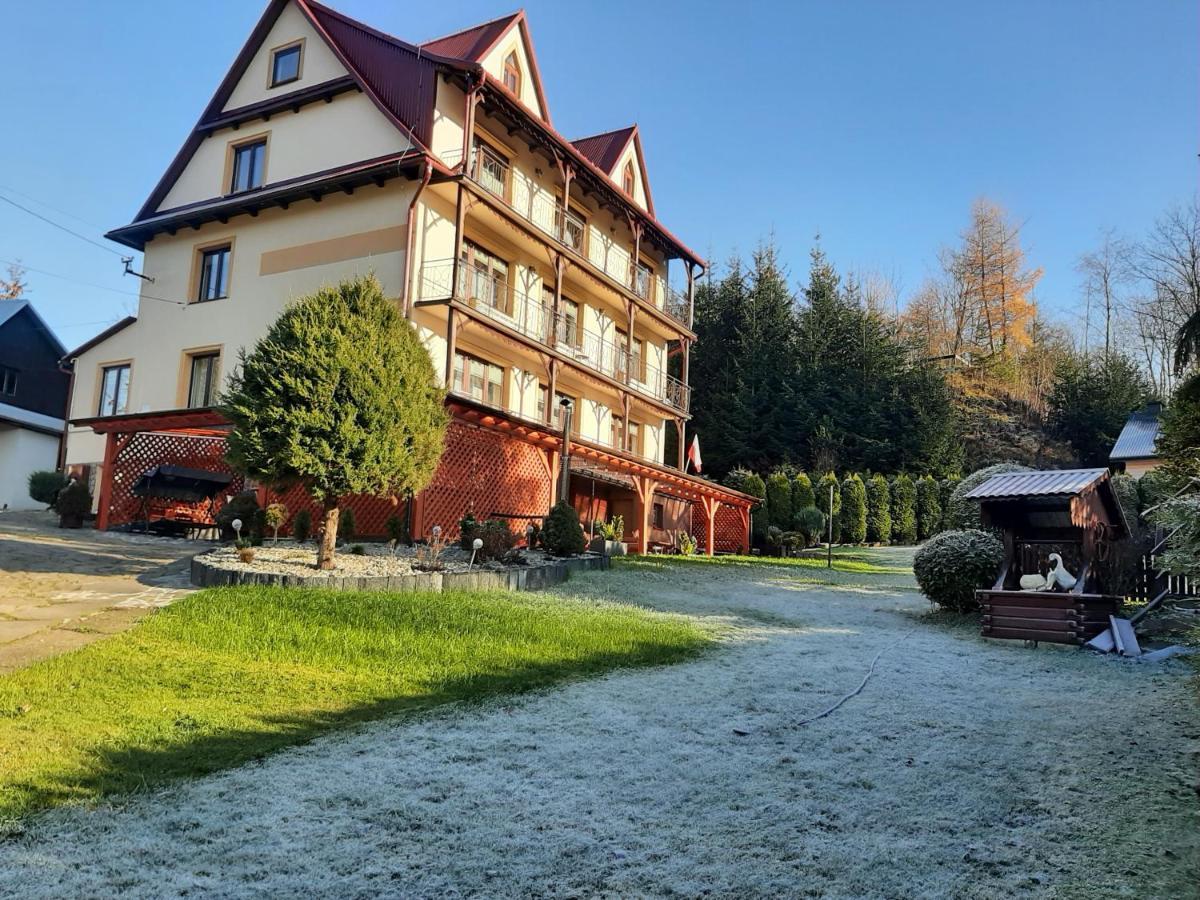 Agroturystyka U Misia Niedźwiedź Esterno foto